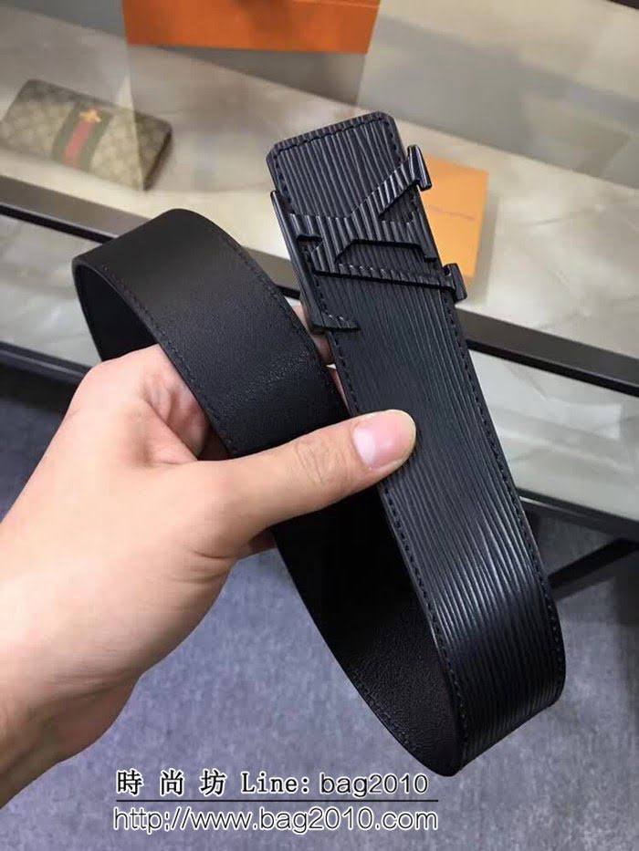 路易威登LV 香港專櫃新款 水波紋扣頭皮帶 專櫃同步 LHG1091